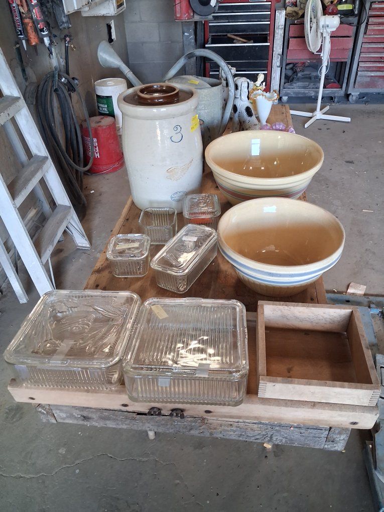 GREAT YARD SALE SATURDAY