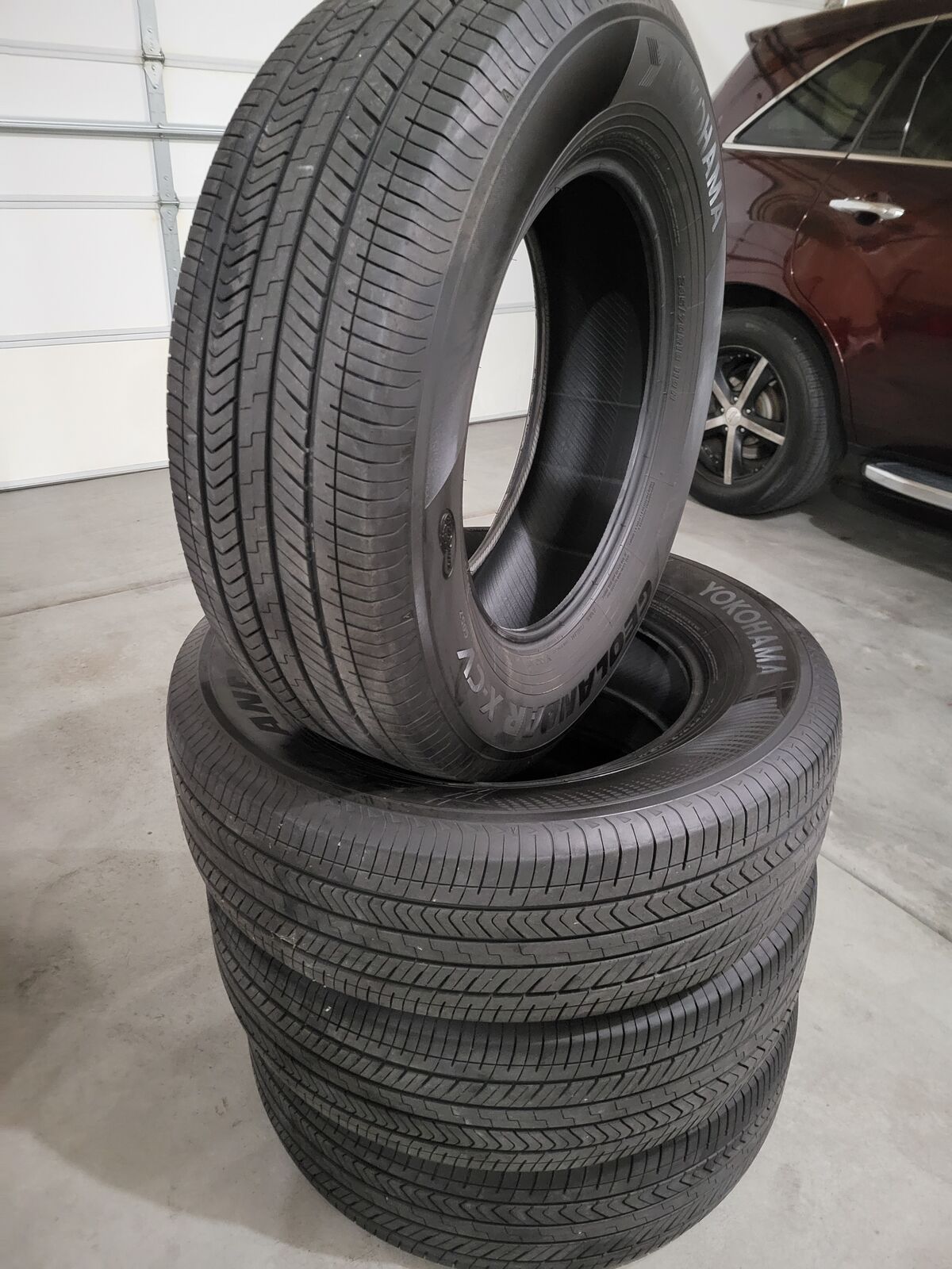 4 Yokohama Geolandar X-CV tires 245/70R18 like new