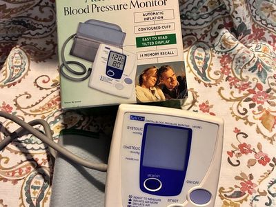Blood pressure cuff