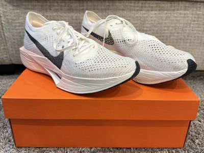 Nike Vaporfly 3 (Men’s 9.5)