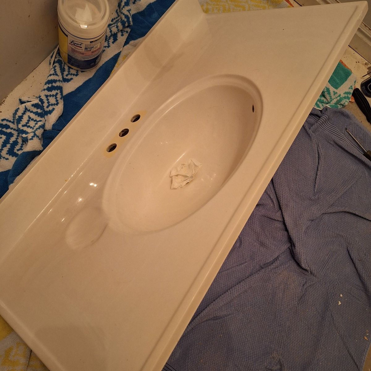 Bathroom Vanity, Counter Sink