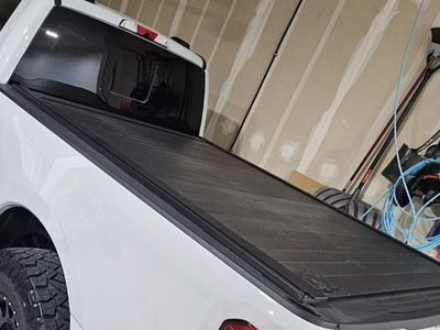 Ford F250 OEM Retractable (Retrax) Bed Cover