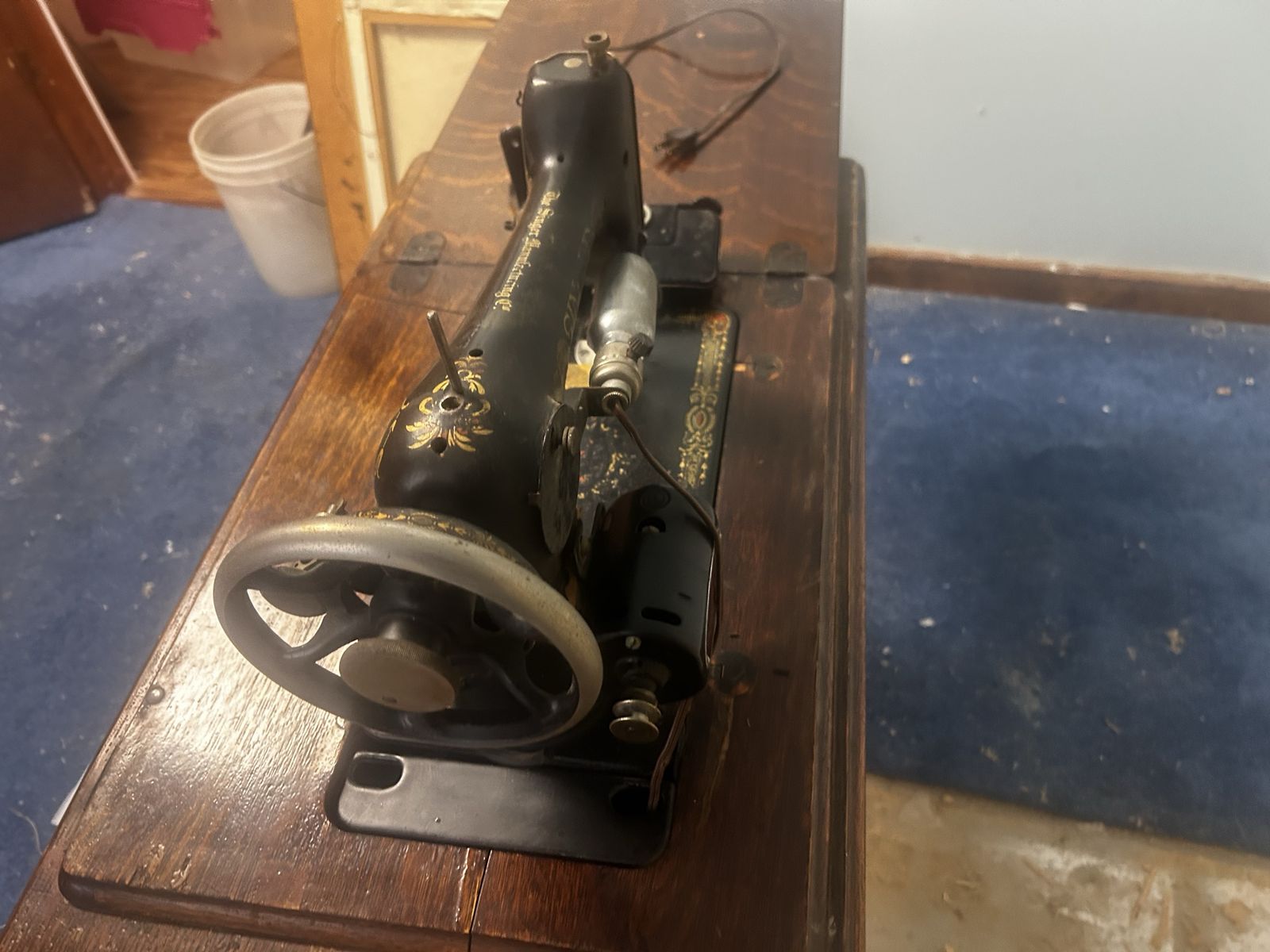 Main image 4