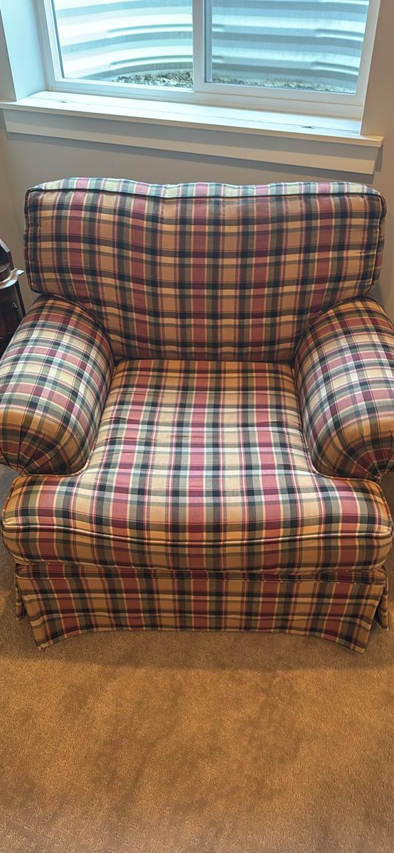 Plaid chair