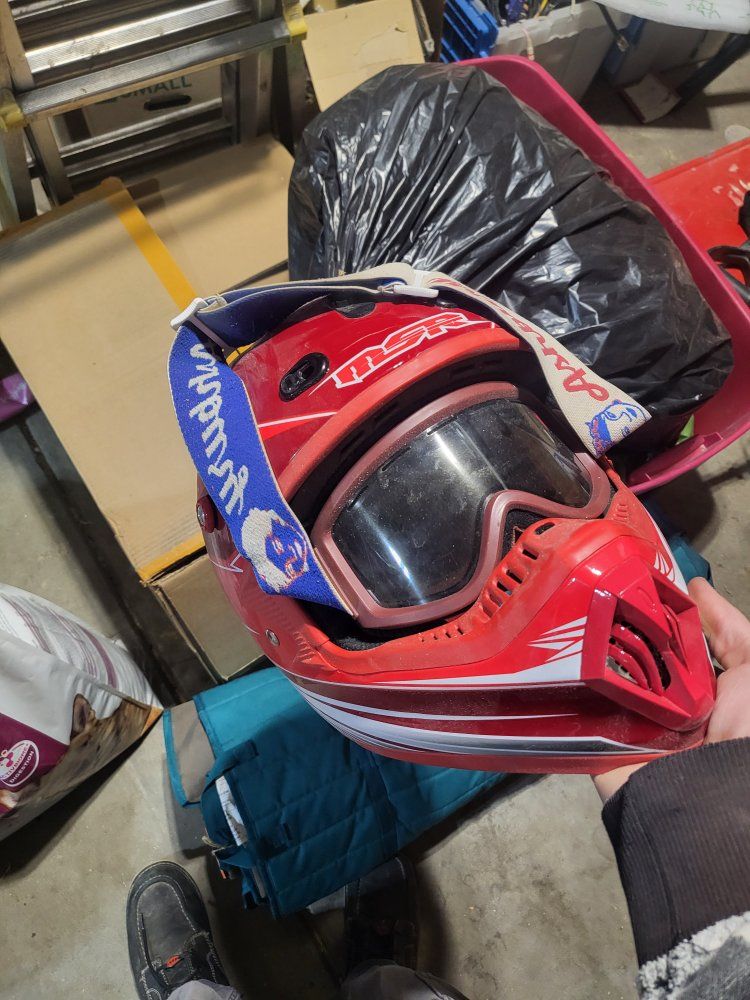 small adult/teen size full face helmet