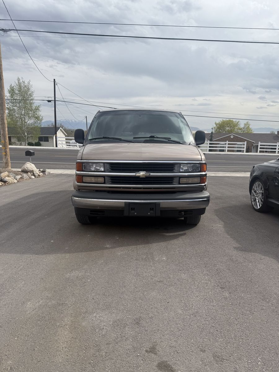 1999 Chevrolet Express 1500
