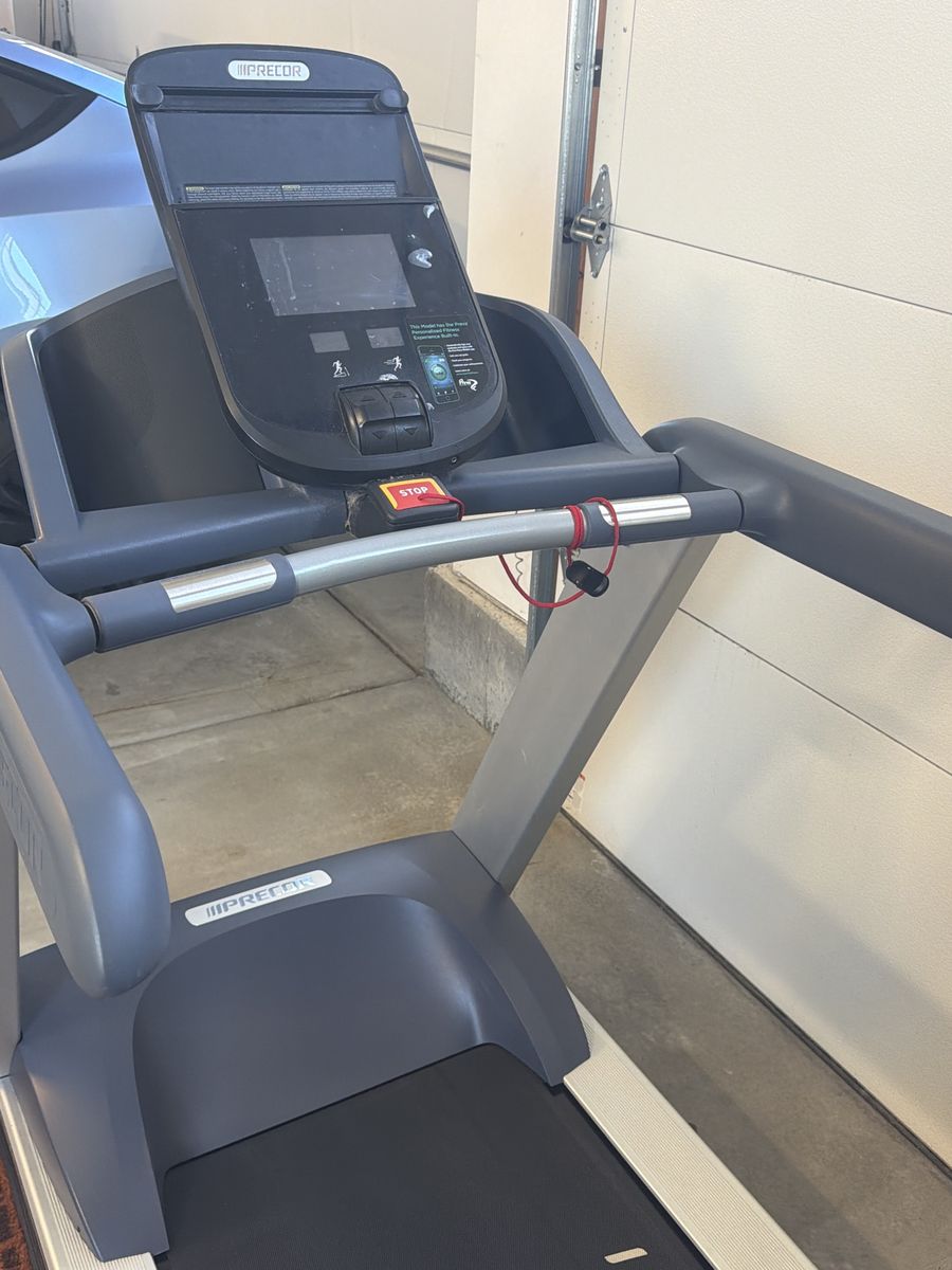 Precor TRM 445 Commercial Treadmill