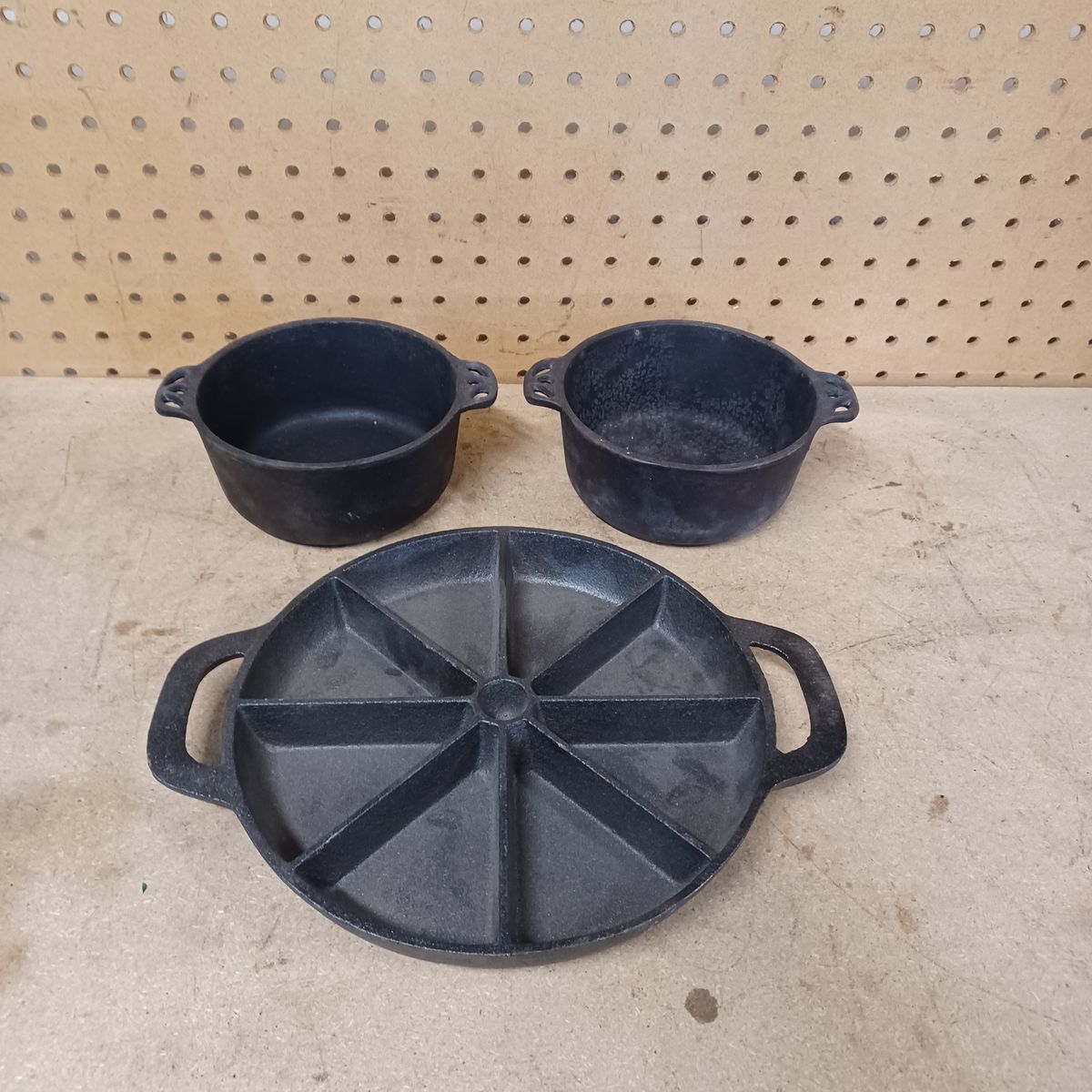 Cast iron items $30