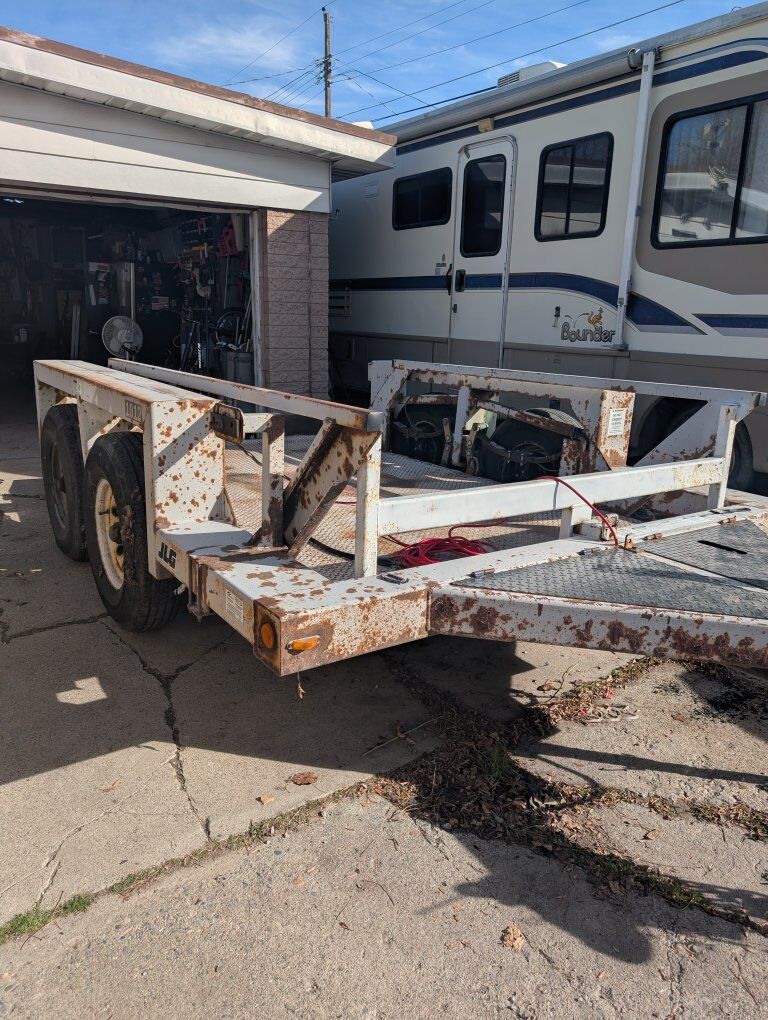 2007 JLG 1012 Drop Deck