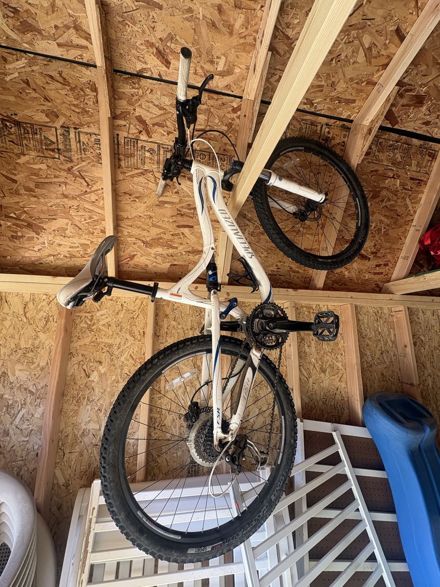 Specialized Myka Mountain Bike