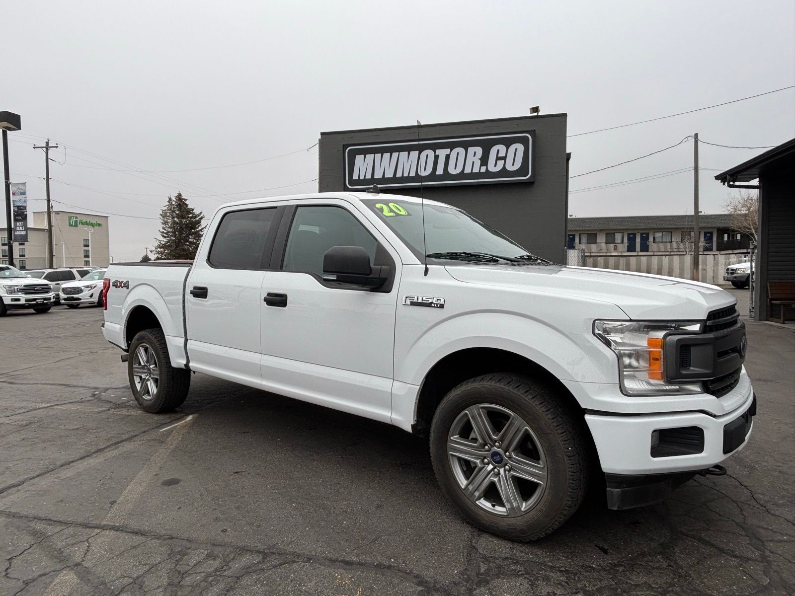 2020 FORD F150 XLT