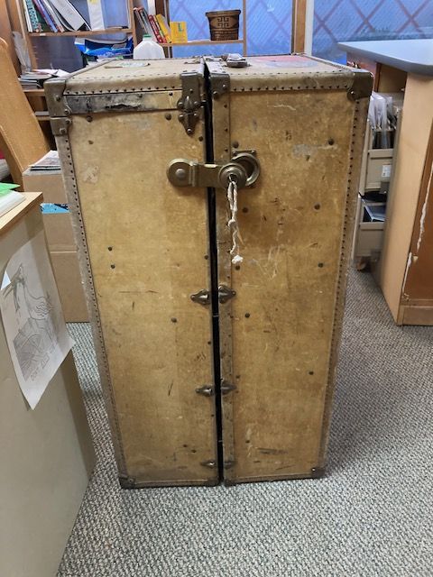 Vintage 1920's Wardrobe Steamer/Rail Trunk