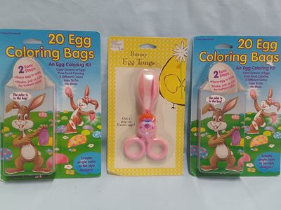 New! Easter Egg 20 Coloring Bags Kit and Bunny Egg Tongs Set