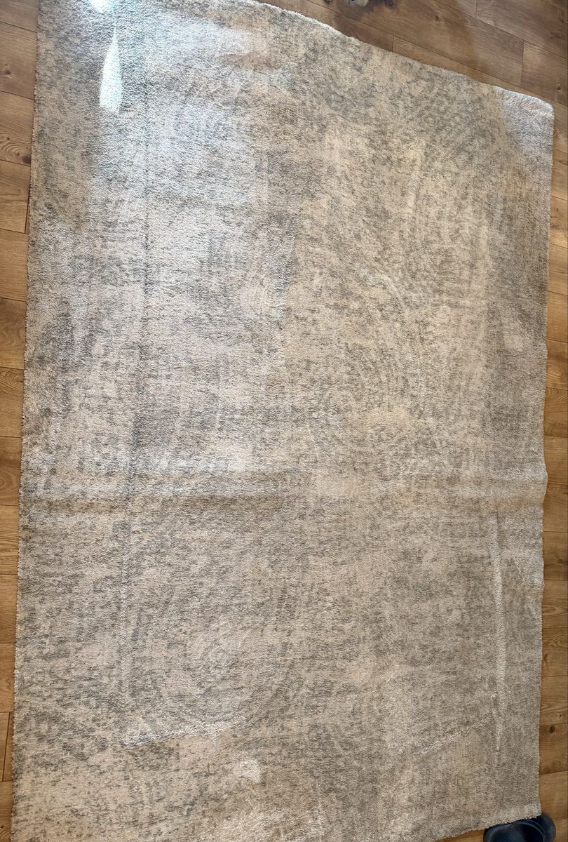 Large Area Rug - Light Gray/Beige Abstract Pattern, 5 x 7.5 ft