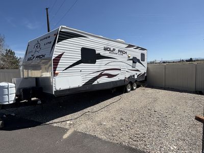 2010 Forest River Toy Hauler (M-27DFWP)