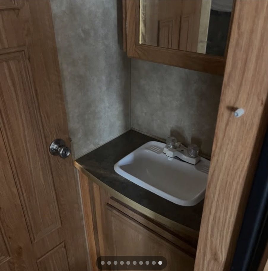 Main image 8