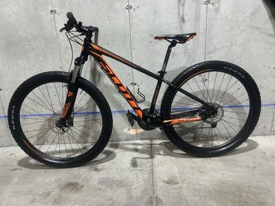 Scott Aspect 950 - Small 29”