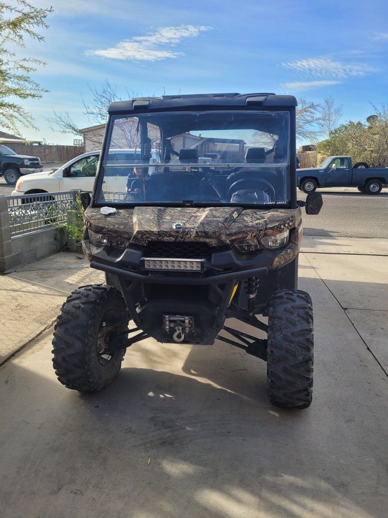 Canam defender hd10