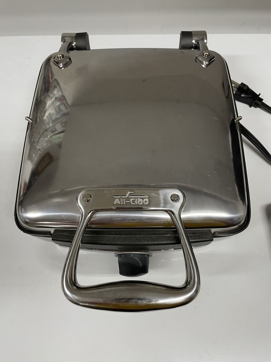 All-Clad 4-Square Digital Gourmet Waffle Maker