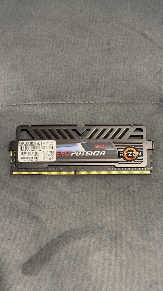 GeIL EVO Potenza 8GB DDR4 3200MHz Desktop RAM