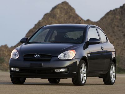 2011 HYUNDAI ACCENT GS