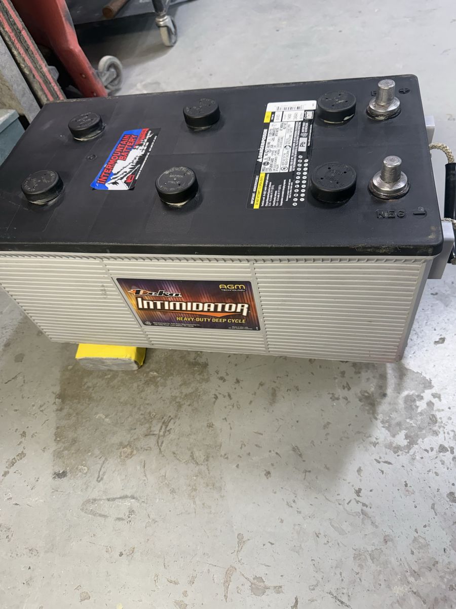 RV Deep Cycle Battery