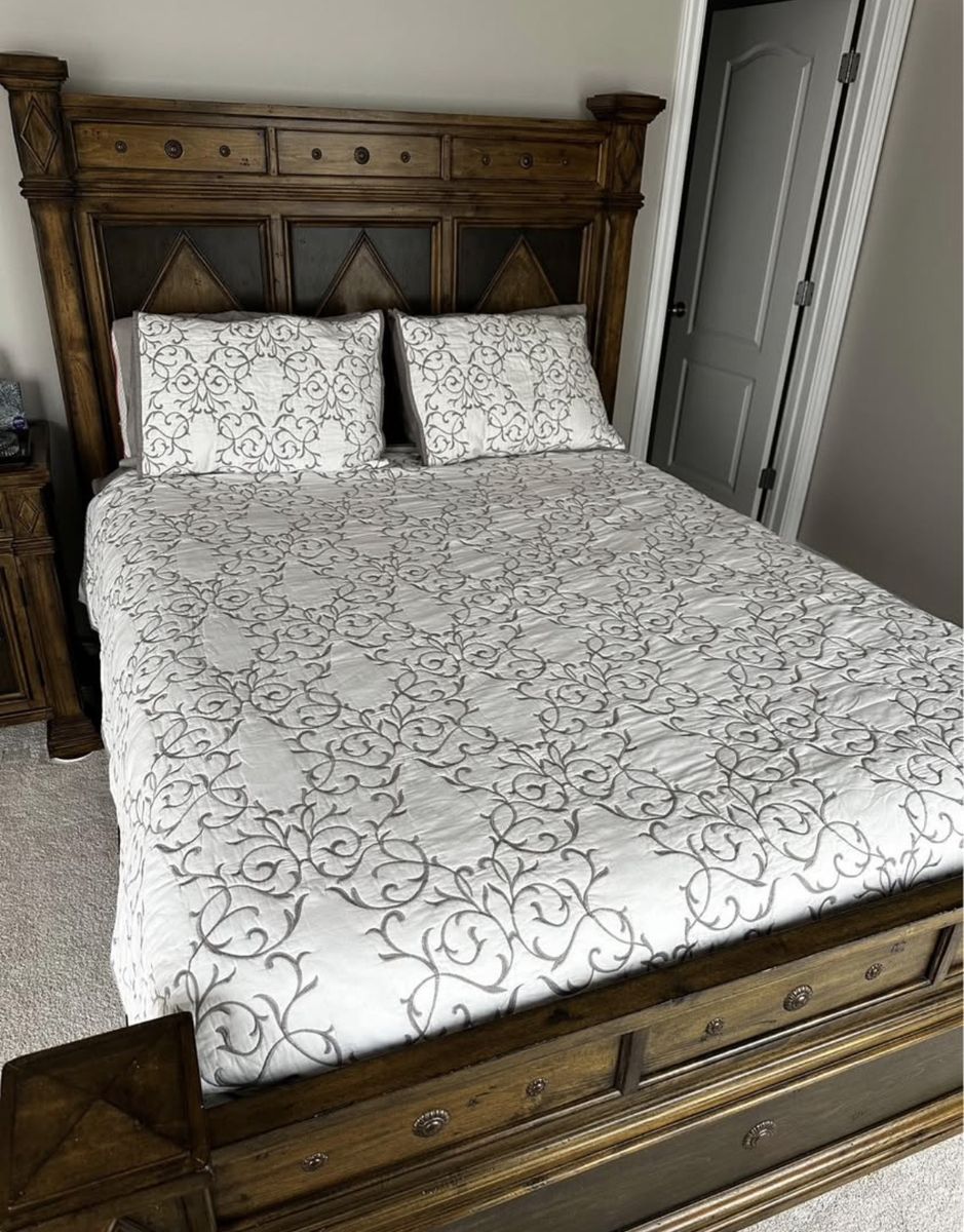 Solid wood queen bed frame