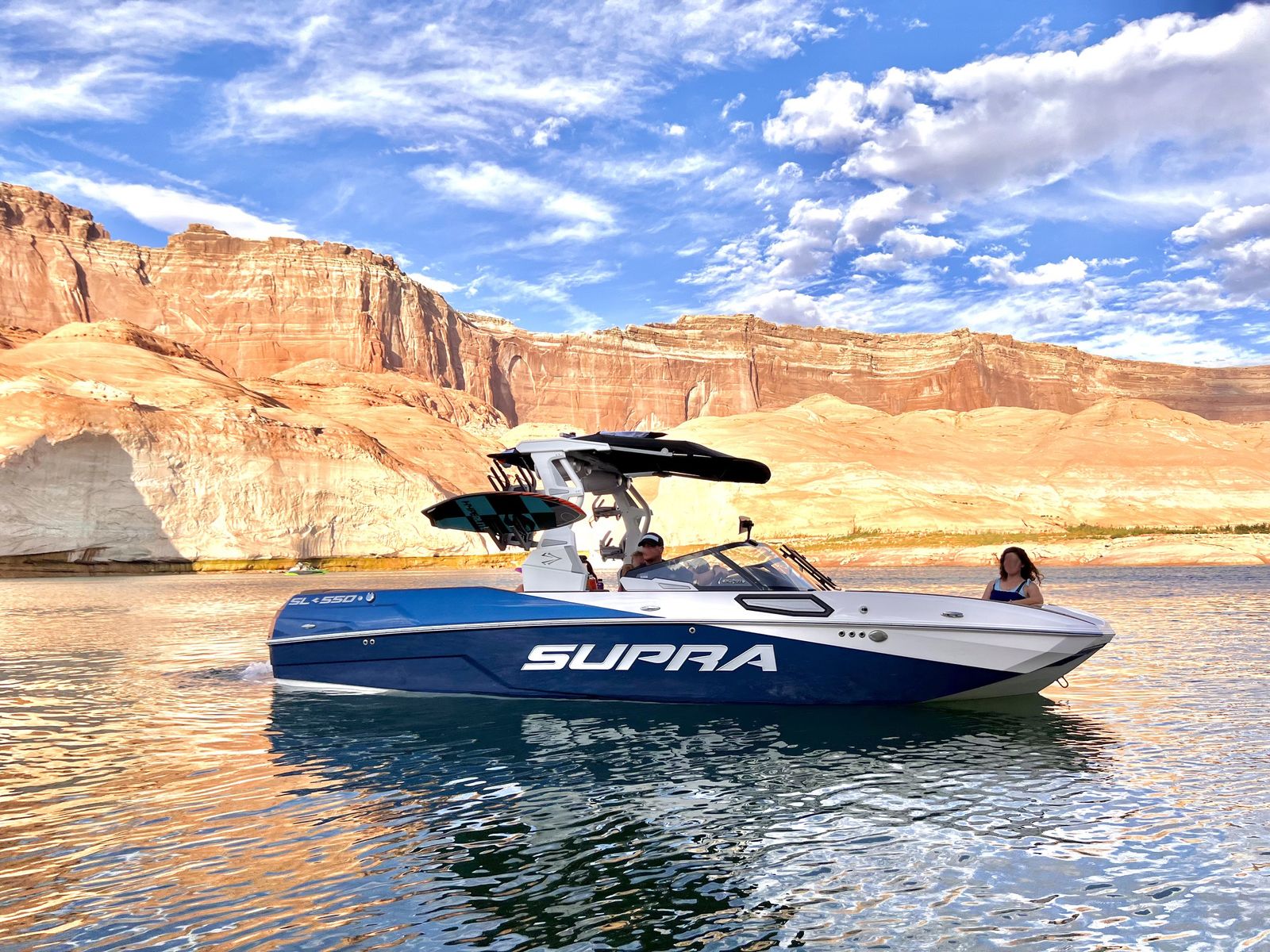 2022 24' Supra SL550 Bowrider