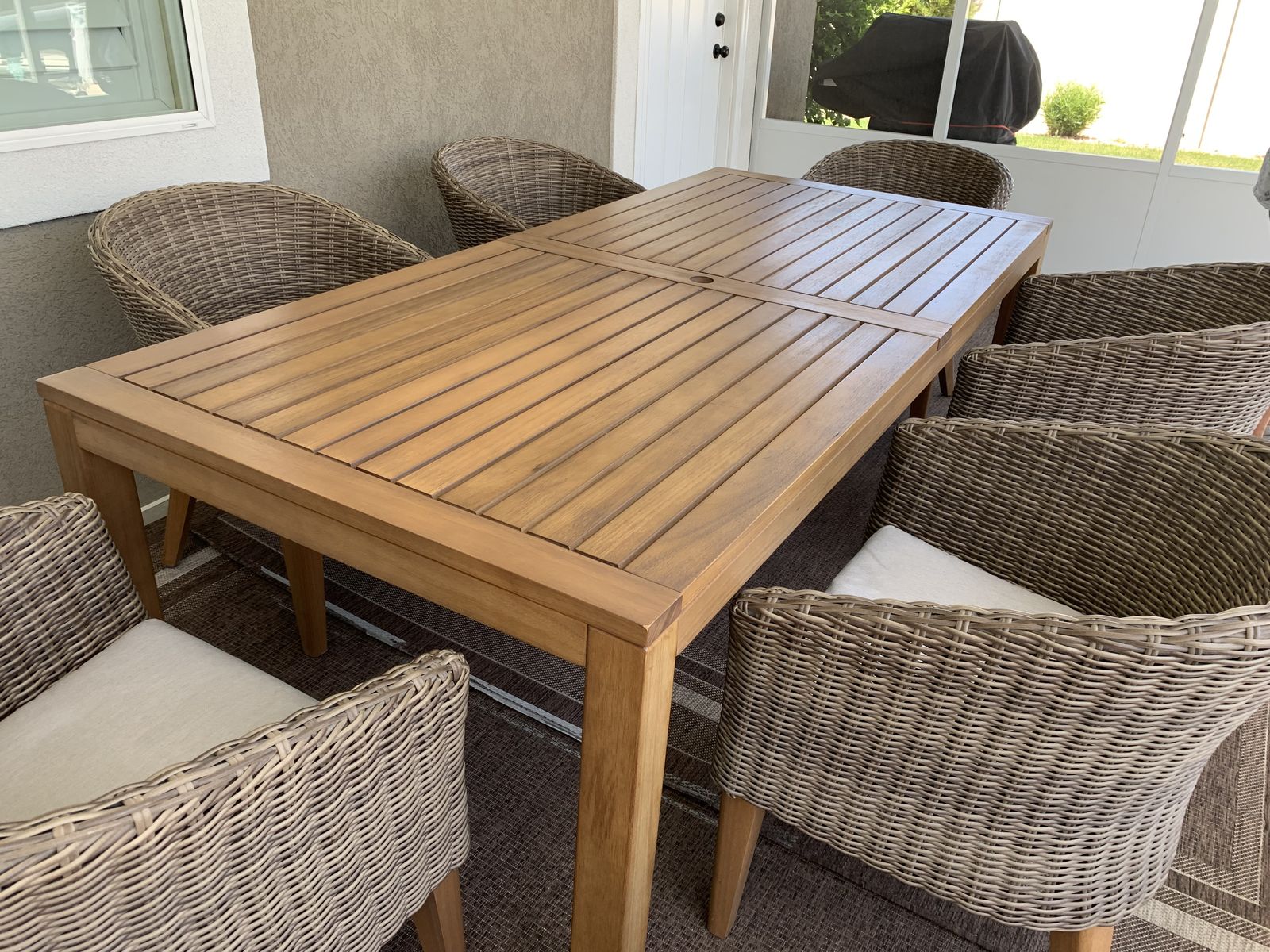 Monroe Natural Table