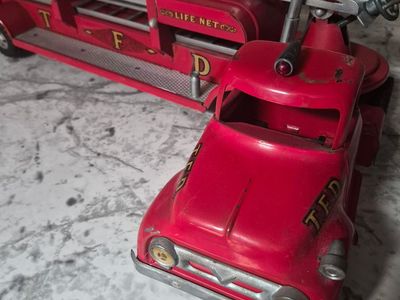 Restored Vintage 1956 1957 Tonka Toys No 5 TFD Aerial Ladder Fire Truck 32”
