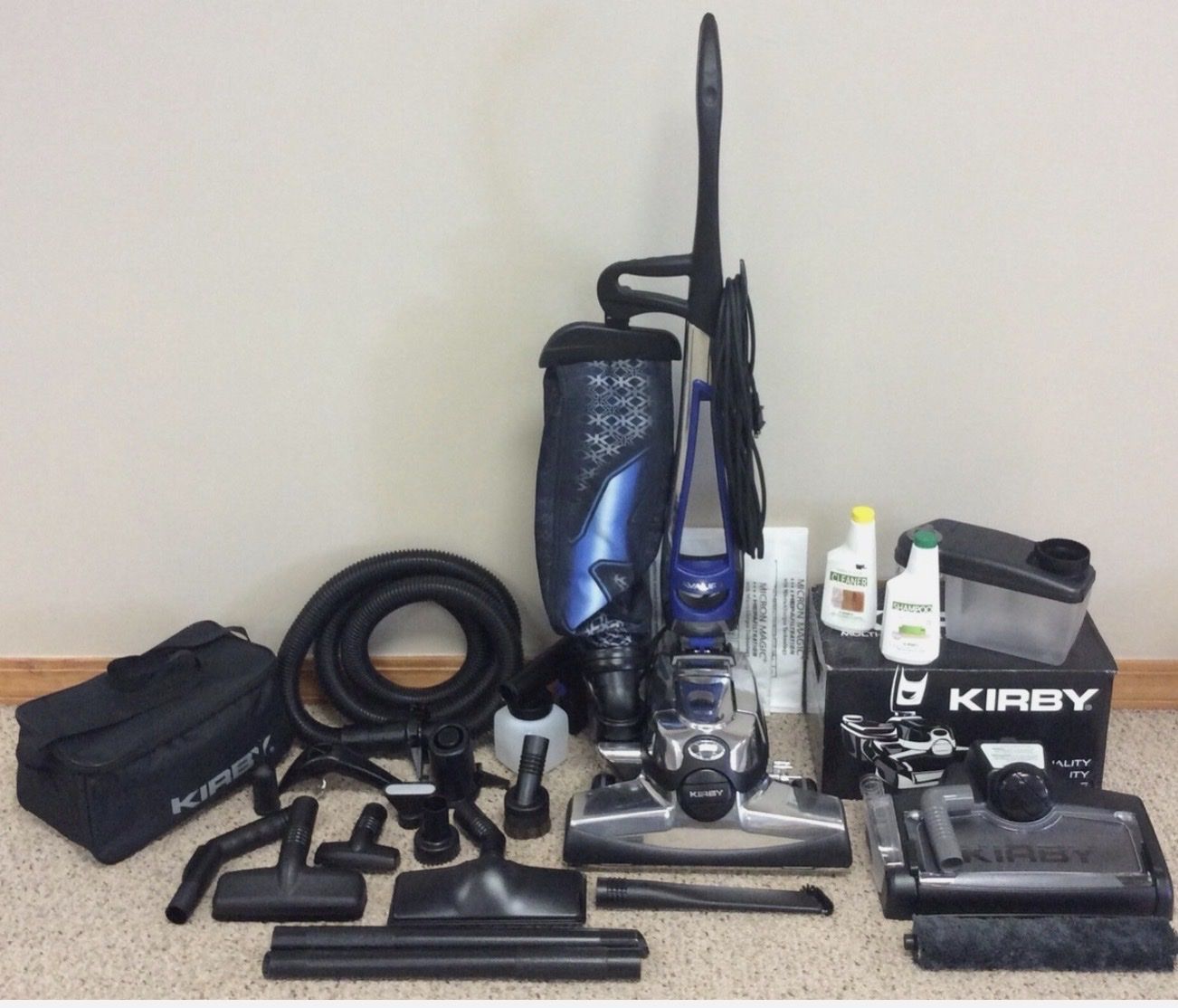 KIRBY AVALIR 2 Vacuum and Shampooer