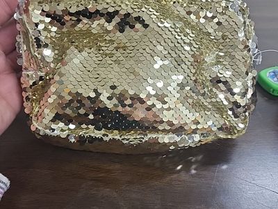 Gold & Silver Reversible Sequin Cosmetic Pouch - Manufactured by Xiamen Wally Bath