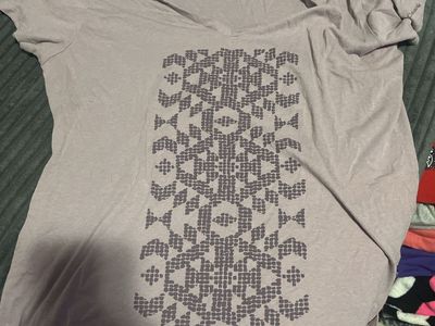 Columbia women’s size xl shirt