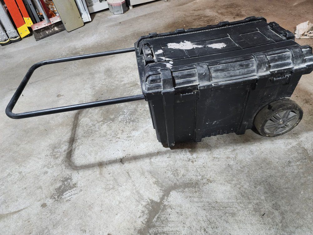 Husky 15 Gallon Connect Jobsite Cart Mobile Tool Box