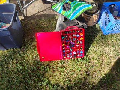yard sale today 6-6 10am til 3pm
