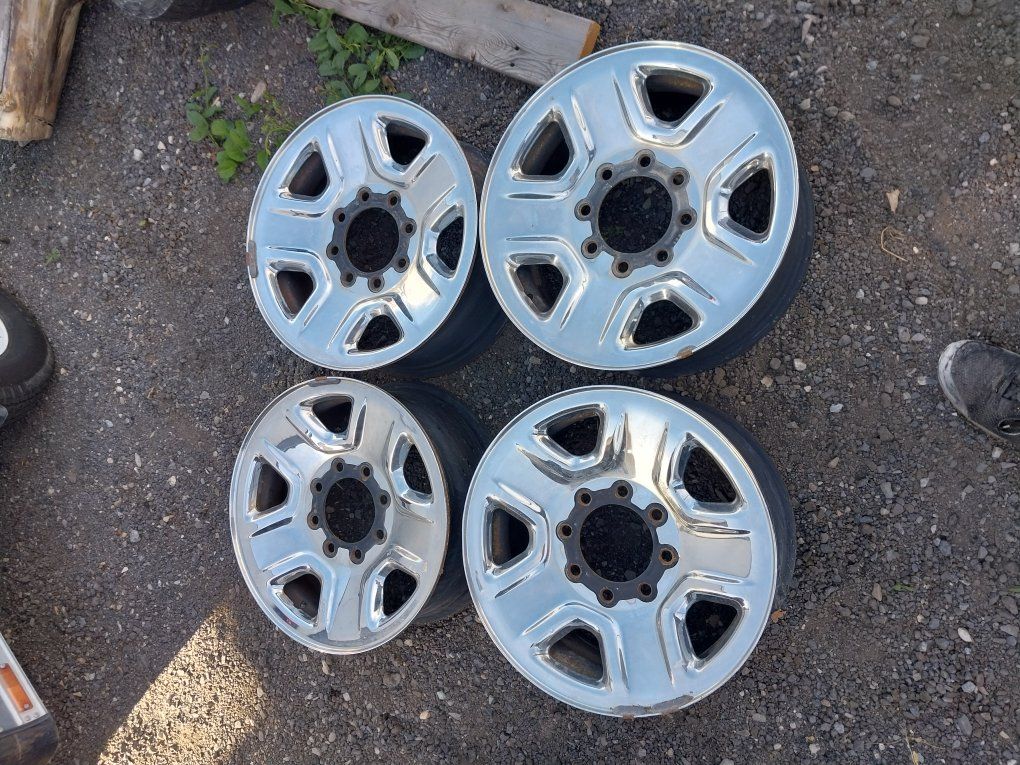 2013 - 2023 Dodge 8 lug 18" steel chrome wheels