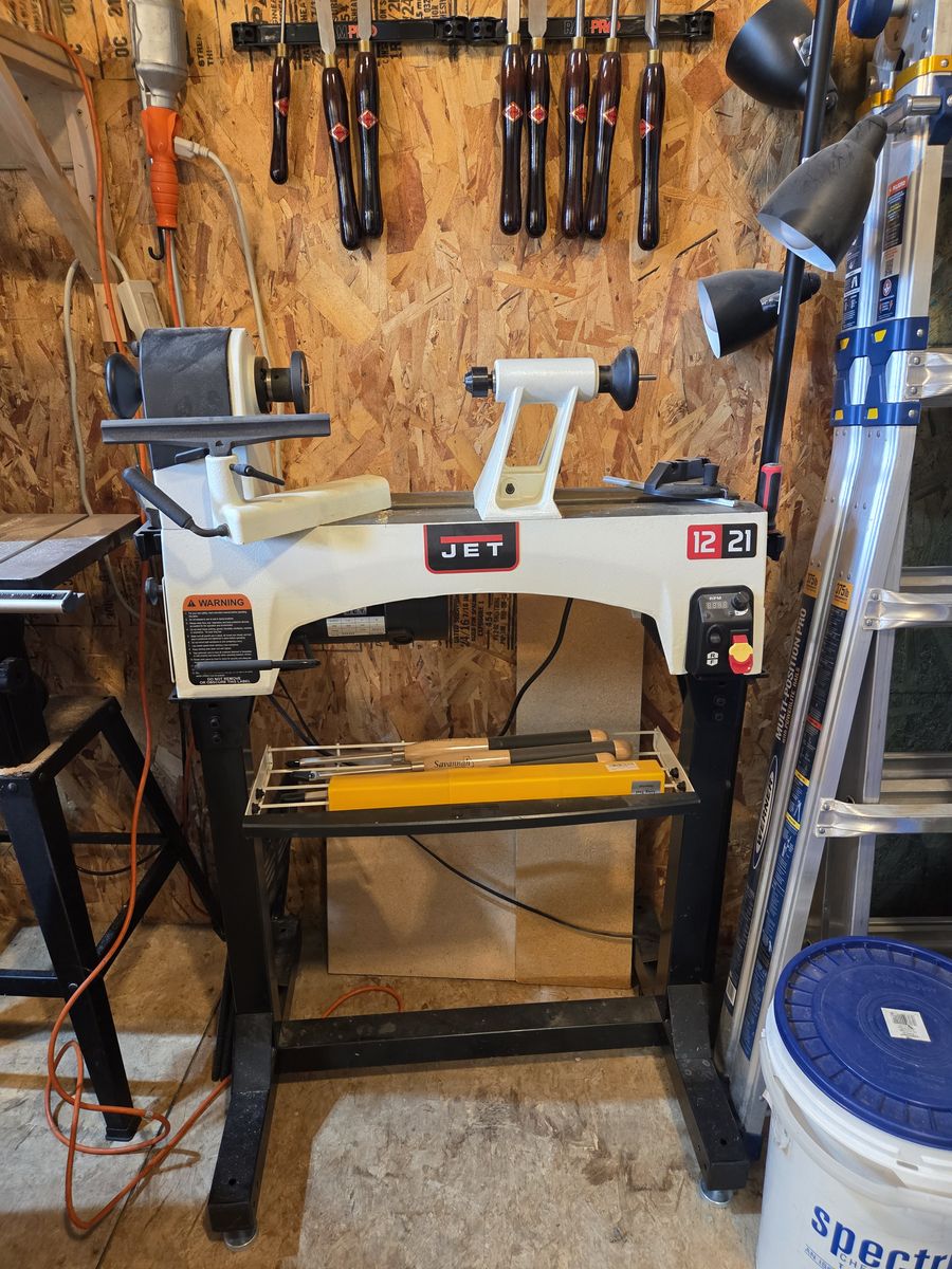 JET - Variable Speed Wood Lathe - 12" x 21" - 1 HP 1 Ph 115V - 1221VS