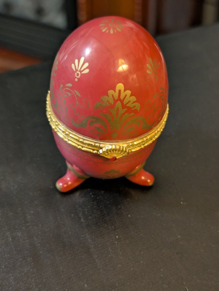 Main image 3