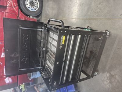 5 draw husky toolbox