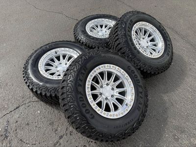 New Silver Arena LT285/70r17 Goodyear 6x5.5 Chevy