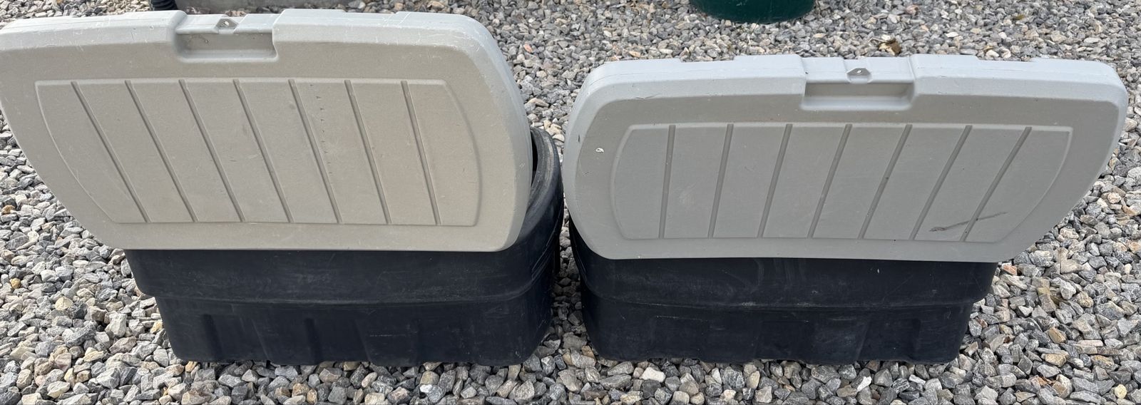 Storage bins