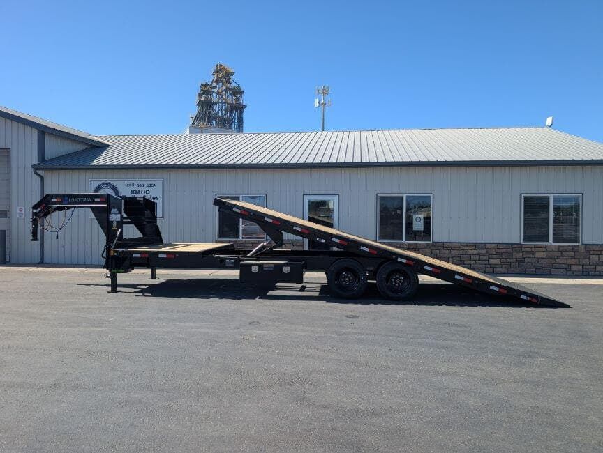 2026 Load Trail GE 102x28' Gooseneck Flatbed Split Tilt Deck 16K