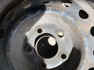 195 60R15 Tire and wheel