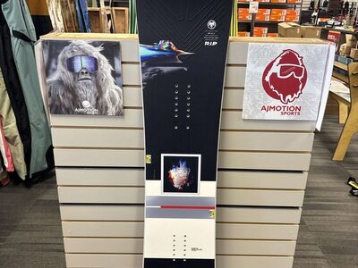 Never Summer Proto Type 3 154cm Snowboard - Lightly Used (2026)