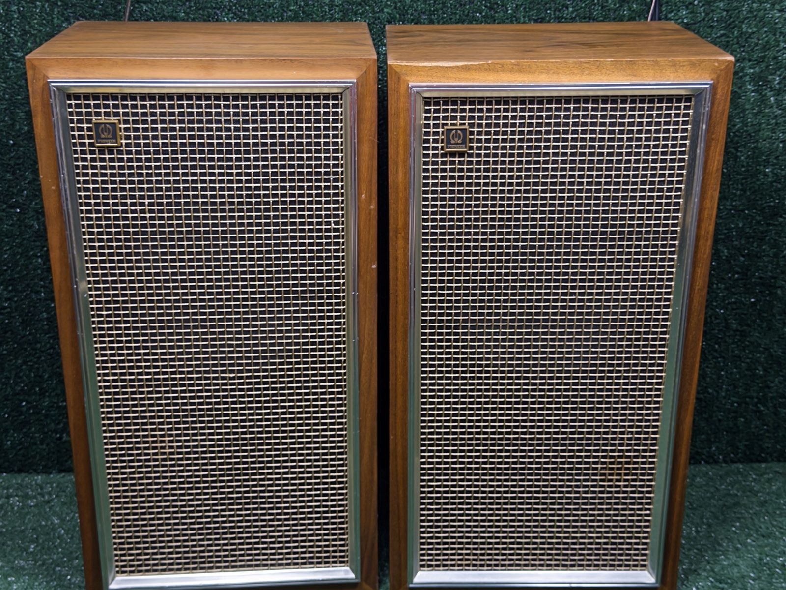 Pioneer CS-A22 Bookshelf Speakers