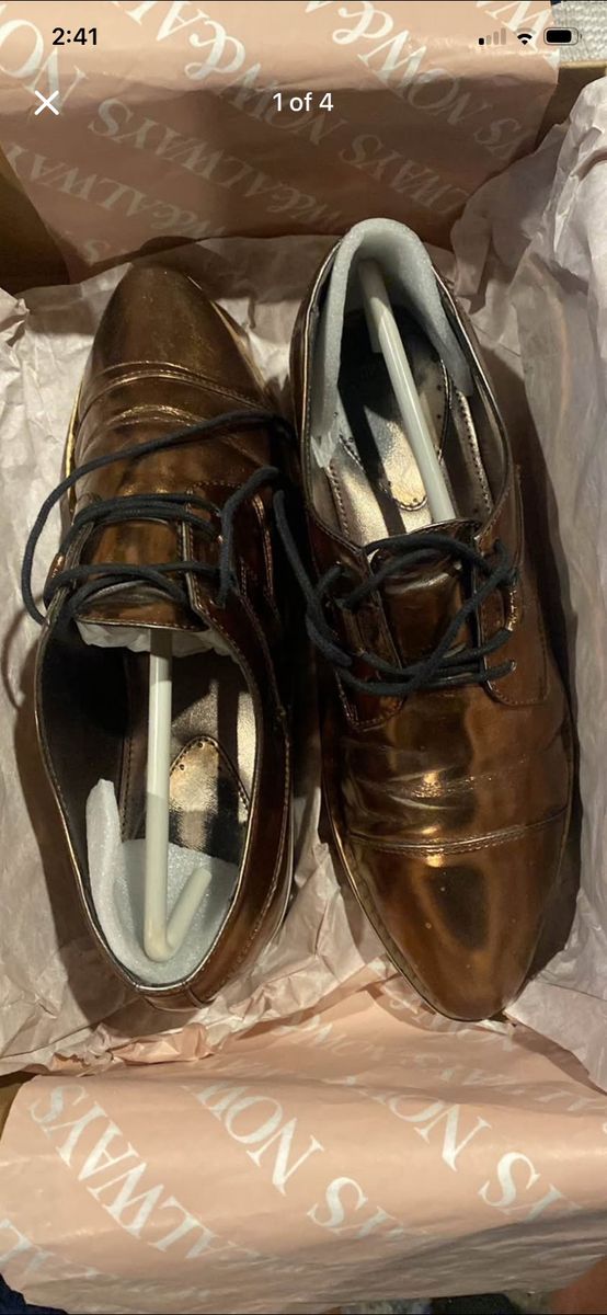 Johnston & Murphy Women's Metallic Bronze Oxford Shoes Size 7.5M