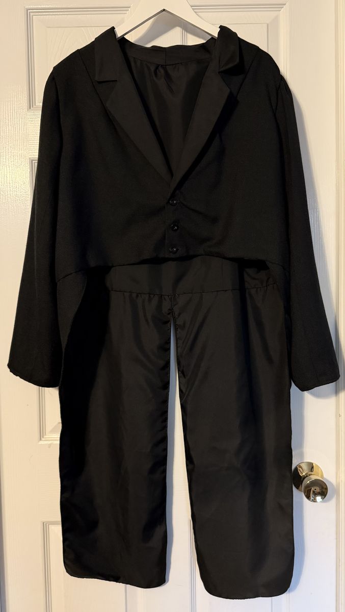 Men's Black Tuxedo Tailcoat and Trousers - Ideal for Formal Events, Weddings, or Costumes