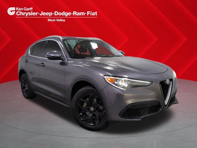 2019 Alfa Romeo Stelvio Base