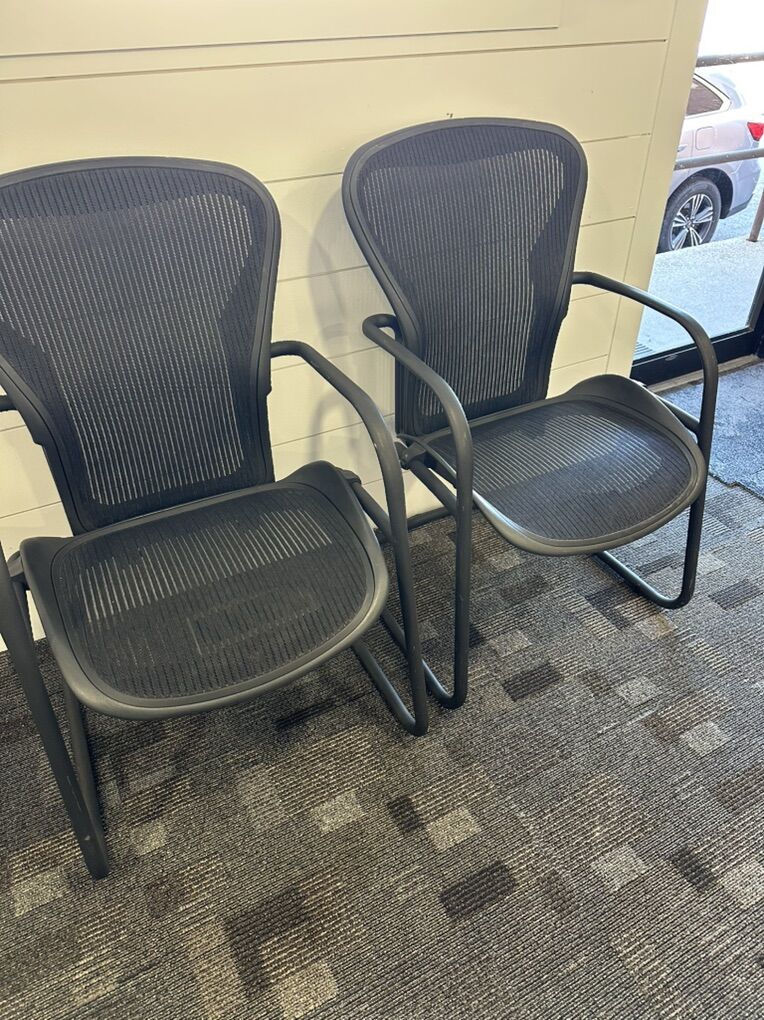 Herman Miller Aeron Guest Chairs