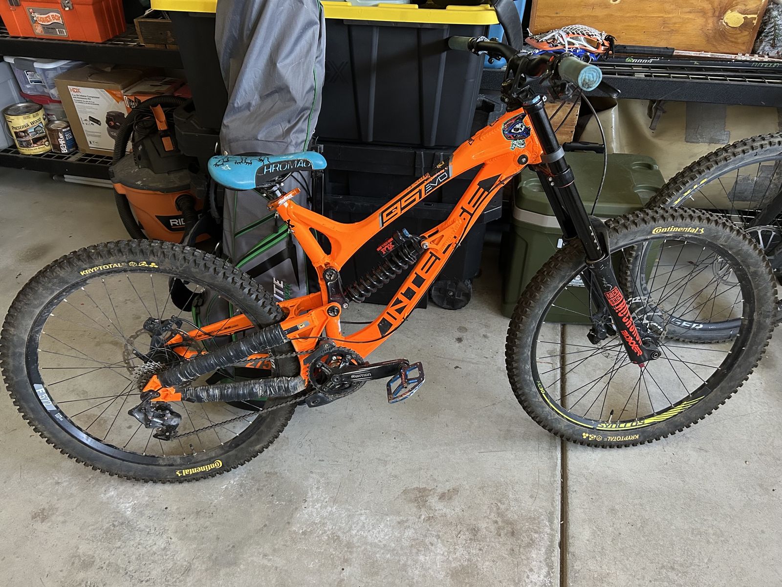 Downhill (DH), Medium, Intense 951 Evo Gravity Bike